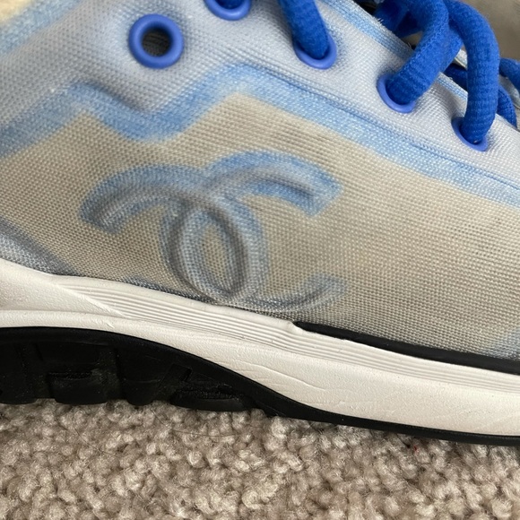 CHANEL
Calfskin Mesh Lyrca Womens Logo - Picture 2 of 6